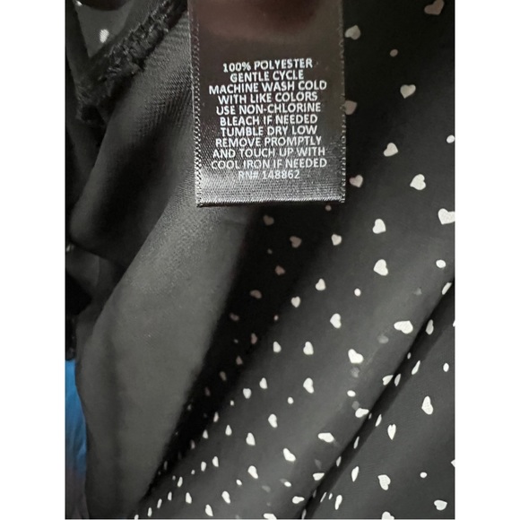 Torrid Size 3 layered heart detail tank - Picture 7 of 7